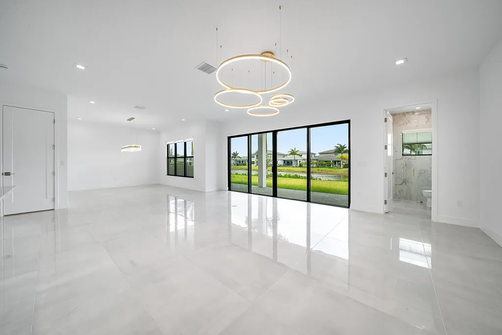 8561 Crystal Downs Avenue Boca Raton FL 33434