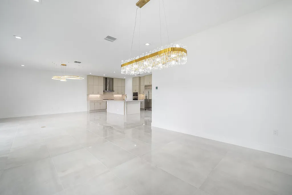 8561 Crystal Downs Avenue Boca Raton FL 33434
