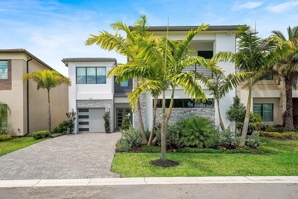 8561 Crystal Downs Avenue Boca Raton FL 33434