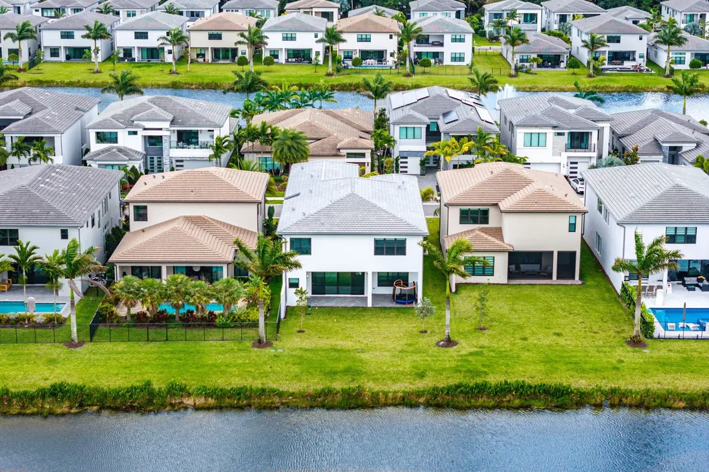8561 Crystal Downs Avenue Boca Raton FL 33434