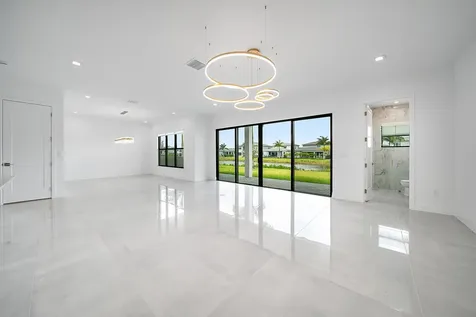 8561 Crystal Downs Avenue Boca Raton FL 33434