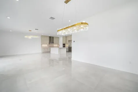 8561 Crystal Downs Avenue Boca Raton FL 33434
