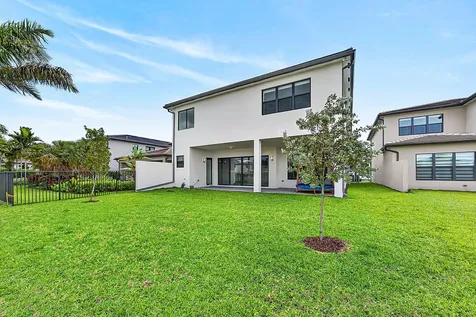 8561 Crystal Downs Avenue Boca Raton FL 33434