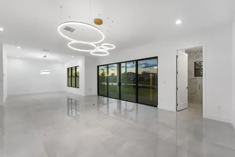 8561 Crystal Downs Avenue Boca Raton FL 33434