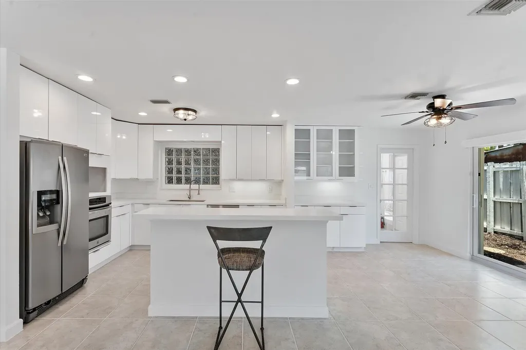 5200 NE 18th Terrace Fort Lauderdale FL 33308