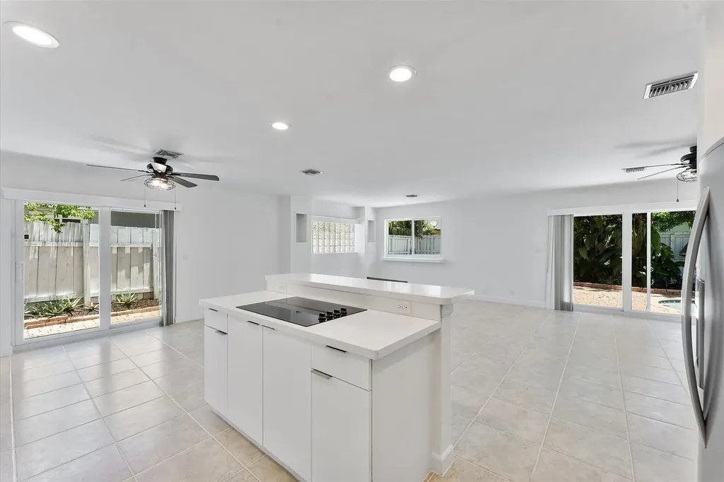 5200 NE 18th Terrace Fort Lauderdale FL 33308