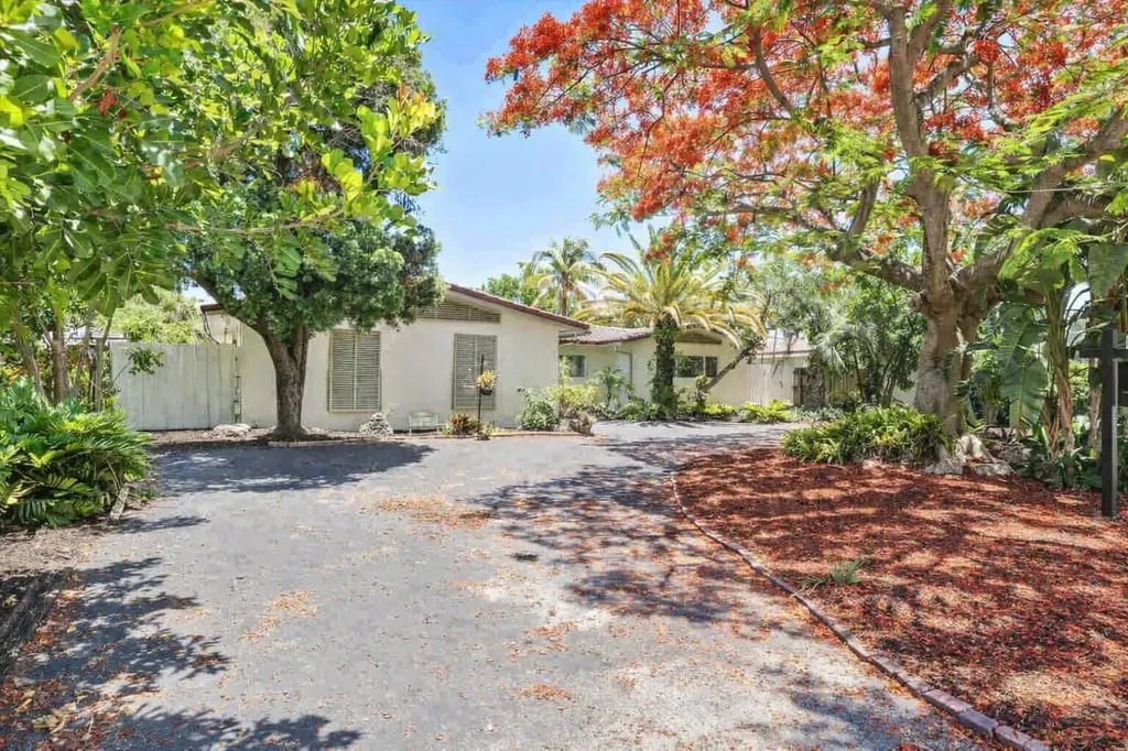 5200 NE 18th Terrace Fort Lauderdale FL 33308