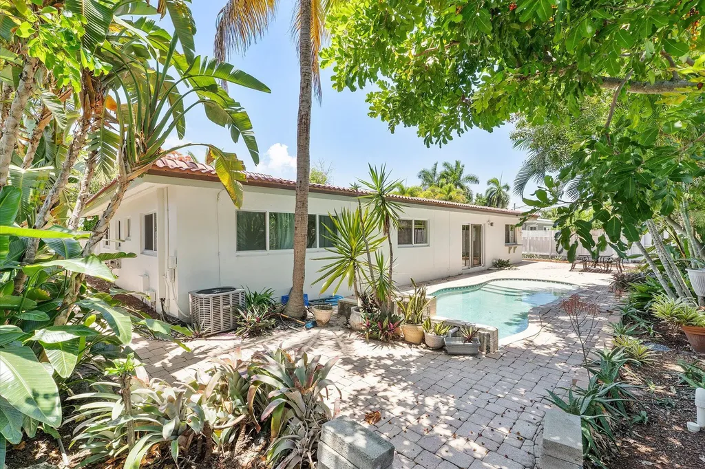 5200 NE 18th Terrace Fort Lauderdale FL 33308