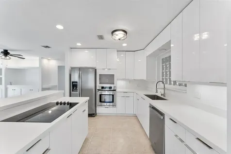 5200 NE 18th Terrace Fort Lauderdale FL 33308