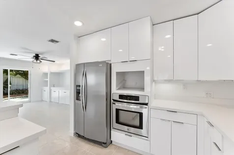 5200 NE 18th Terrace Fort Lauderdale FL 33308