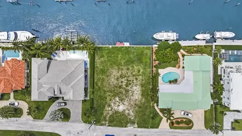 1121 Coral Way Singer Island FL 33404