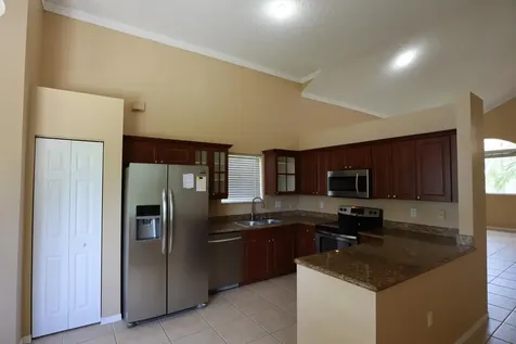 2202 SE 17th Avenue Homestead FL 33035