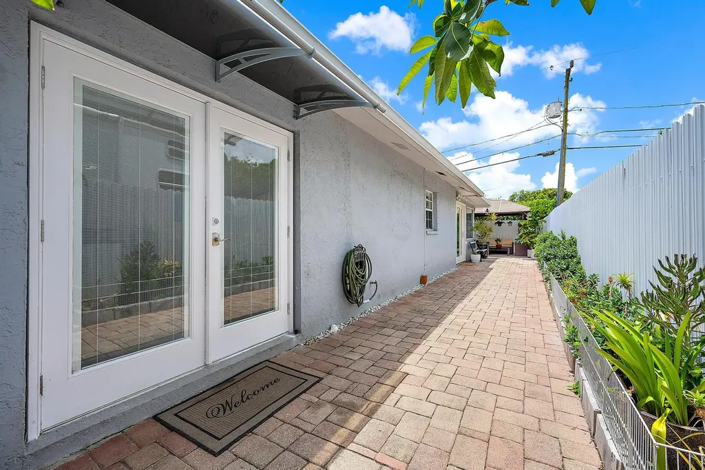 904 Ortega Road West Palm Beach FL 33405