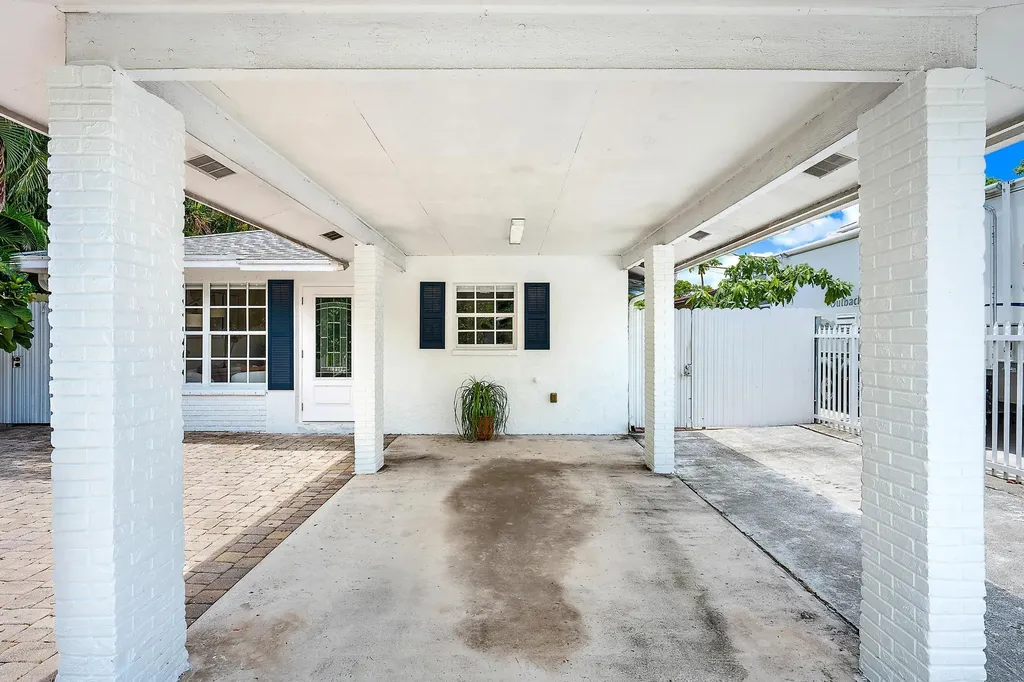904 Ortega Road West Palm Beach FL 33405