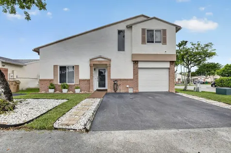 730 Cumberland Terrace Davie FL 33325