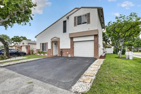 730 Cumberland Terrace Davie FL 33325