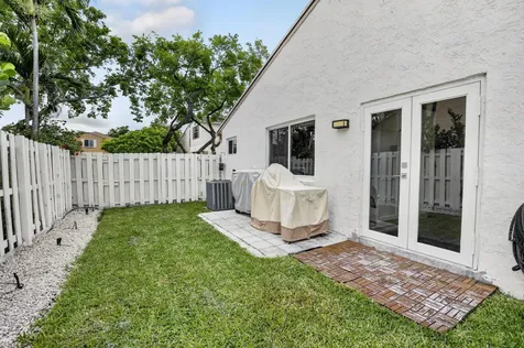 730 Cumberland Terrace Davie FL 33325