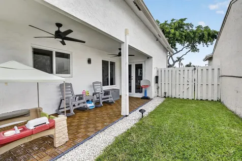730 Cumberland Terrace Davie FL 33325