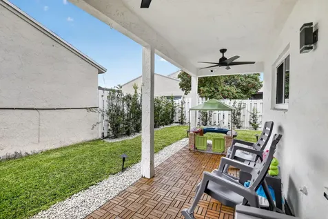 730 Cumberland Terrace Davie FL 33325