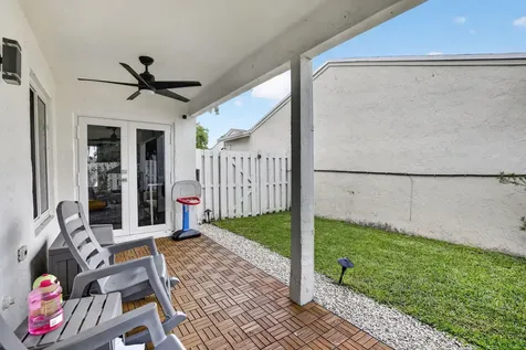 730 Cumberland Terrace Davie FL 33325