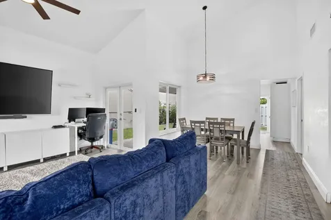 730 Cumberland Terrace Davie FL 33325