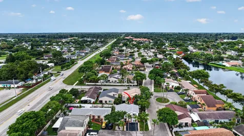 730 Cumberland Terrace Davie FL 33325