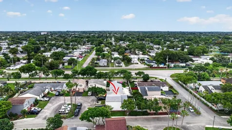 730 Cumberland Terrace Davie FL 33325