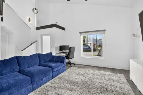 730 Cumberland Terrace Davie FL 33325