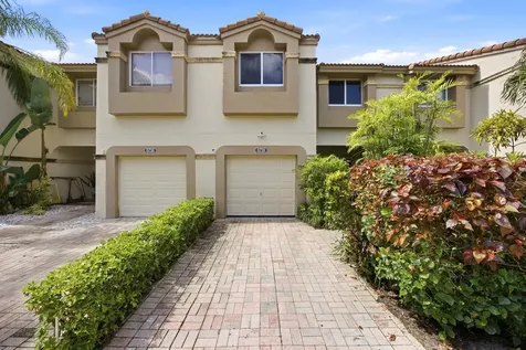 6738 Via Regina Boca Raton FL 33433