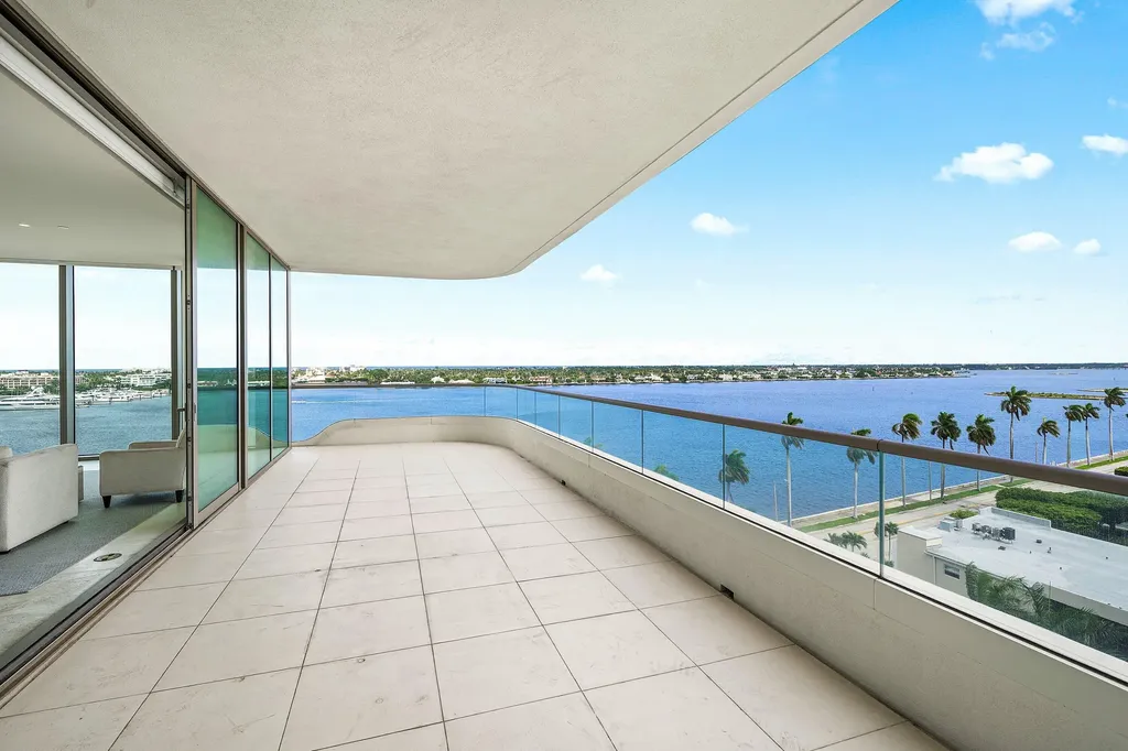 200 Arkona Court West Palm Beach FL 33401