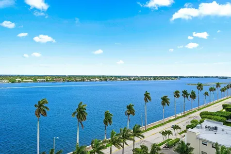 200 Arkona Court West Palm Beach FL 33401