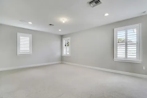 125 Bonnette Hunt Club Lane Palm Beach Gardens FL 33418