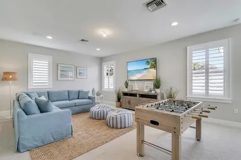 125 Bonnette Hunt Club Lane Palm Beach Gardens FL 33418