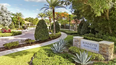 125 Bonnette Hunt Club Lane Palm Beach Gardens FL 33418