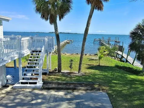 8855 Us-1 Micco FL 32976