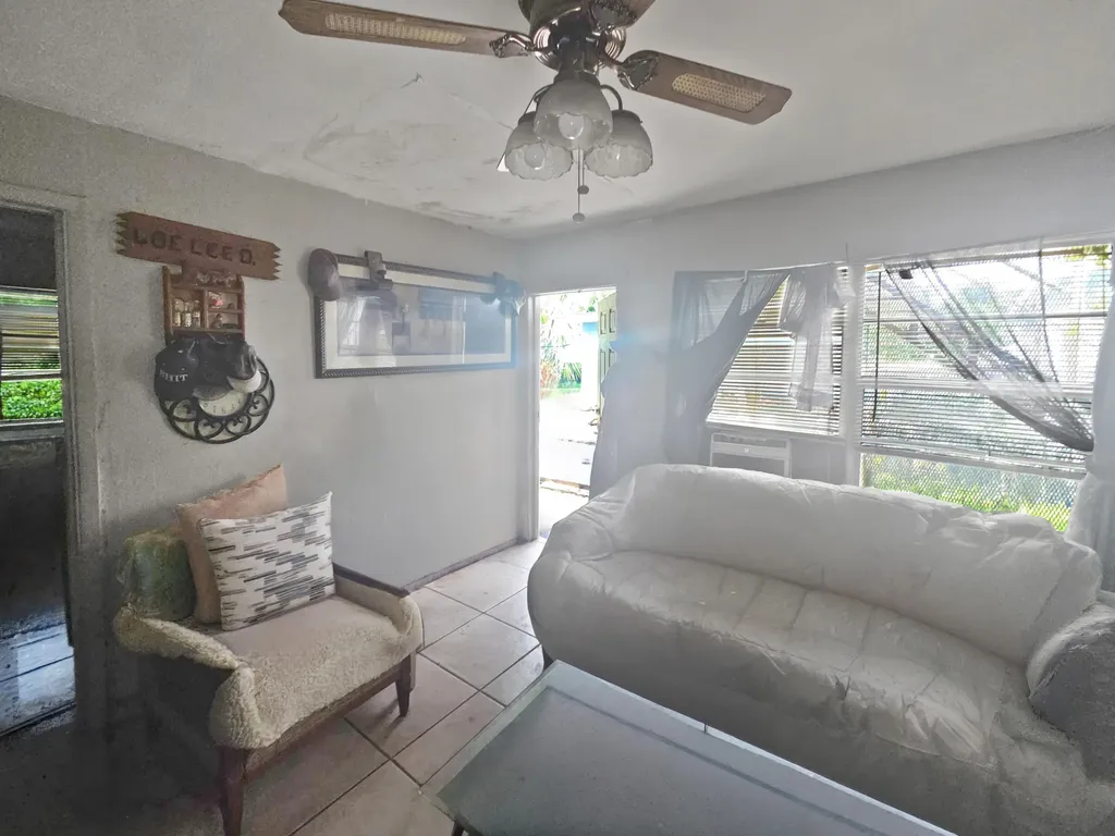 914 N 13th N Street Fort Pierce FL 34950