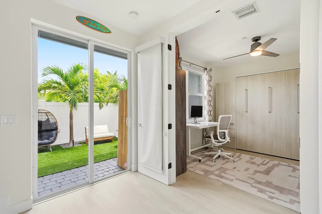 1210 NE 11th Avenue Fort Lauderdale FL 33304