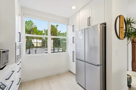 1210 NE 11th Avenue Fort Lauderdale FL 33304