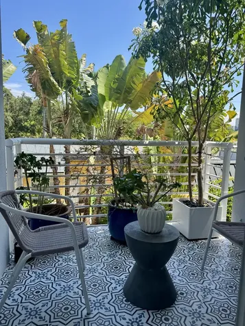 1210 NE 11th Avenue Fort Lauderdale FL 33304