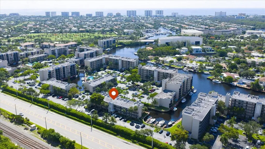 16 Royal Palm Way Boca Raton FL 33432