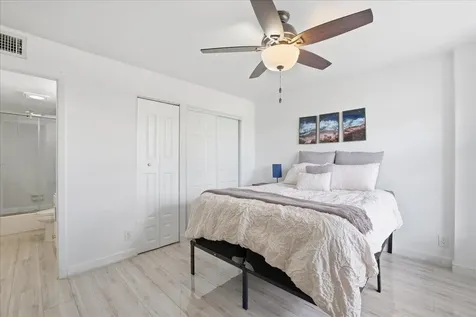 16 Royal Palm Way Boca Raton FL 33432