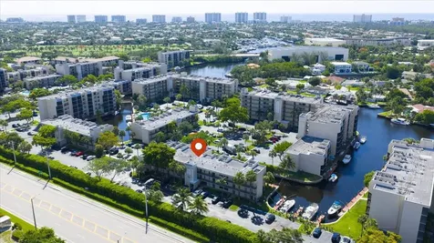 16 Royal Palm Way Boca Raton FL 33432