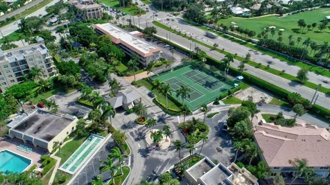 16 Royal Palm Way Boca Raton FL 33432