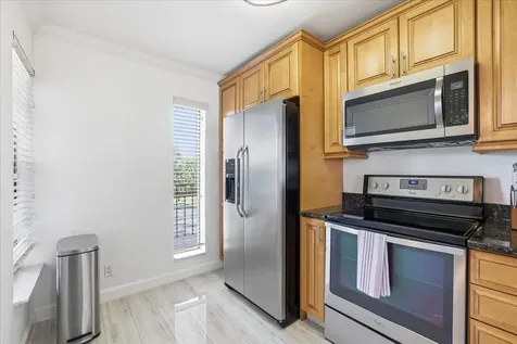 16 Royal Palm Way Boca Raton FL 33432