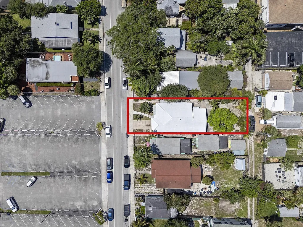 215 N M Street Lake Worth Beach FL 33460