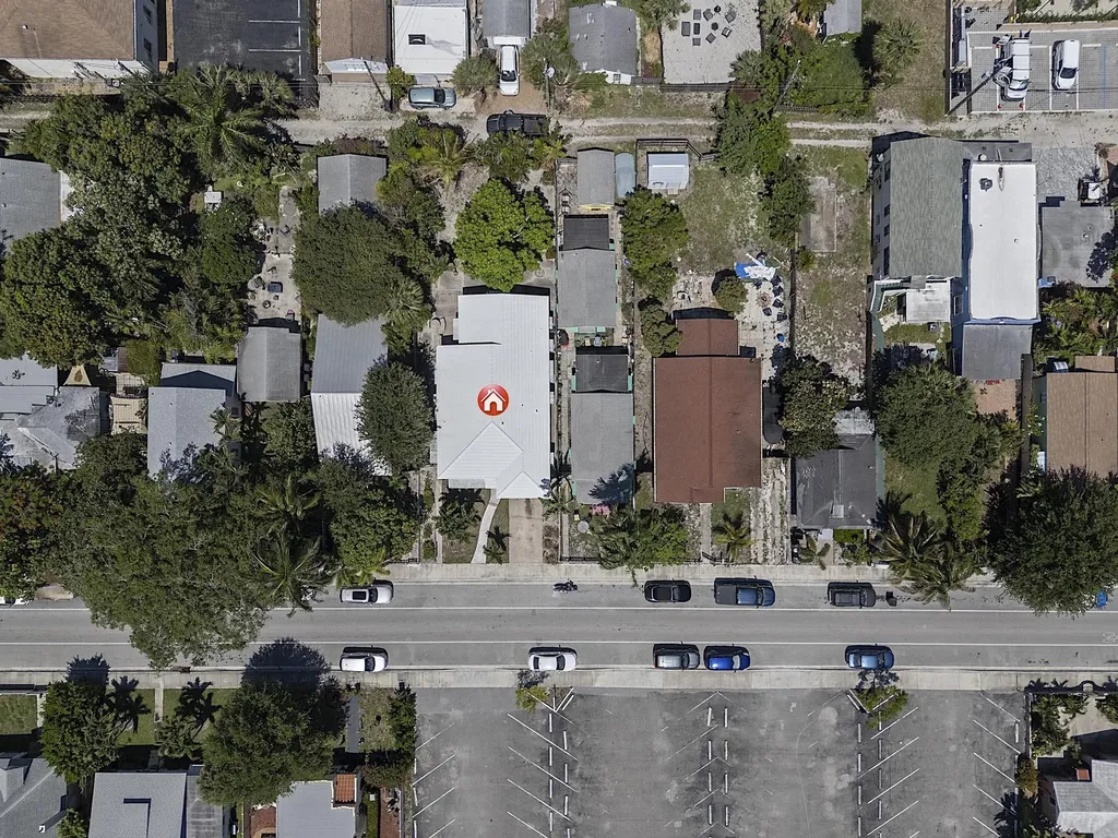 215 N M Street Lake Worth Beach FL 33460