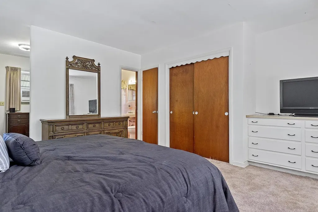 215 N M Street Lake Worth Beach FL 33460