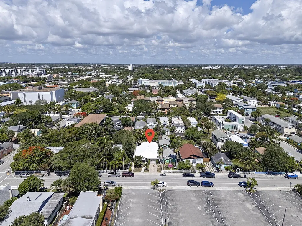 215 N M Street Lake Worth Beach FL 33460