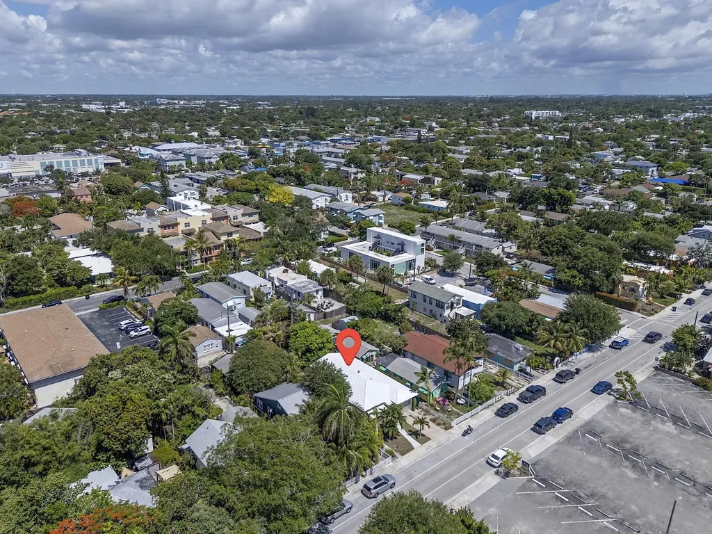 215 N M Street Lake Worth Beach FL 33460