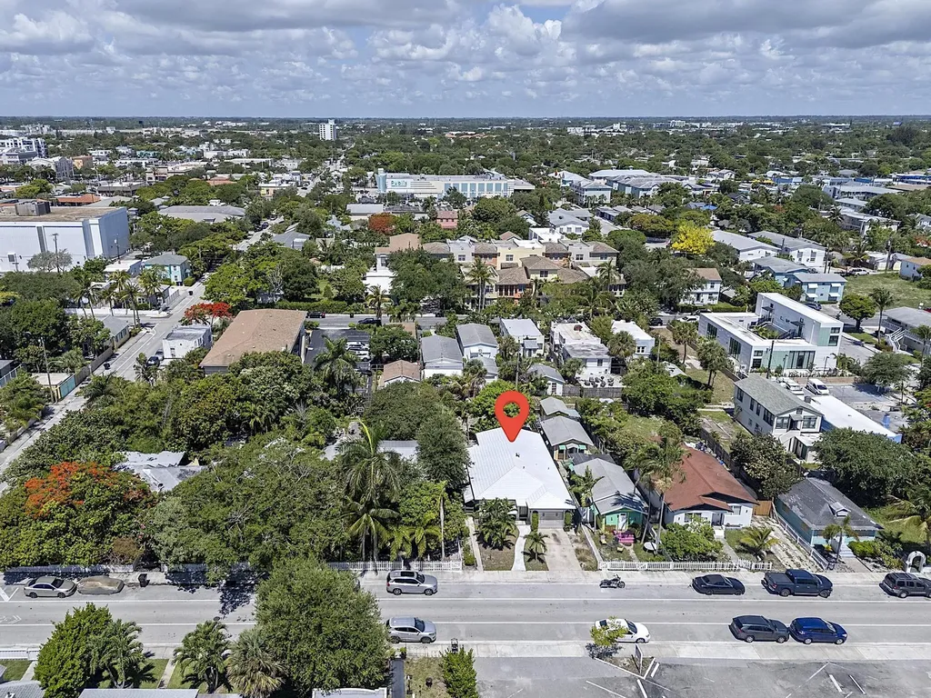 215 N M Street Lake Worth Beach FL 33460